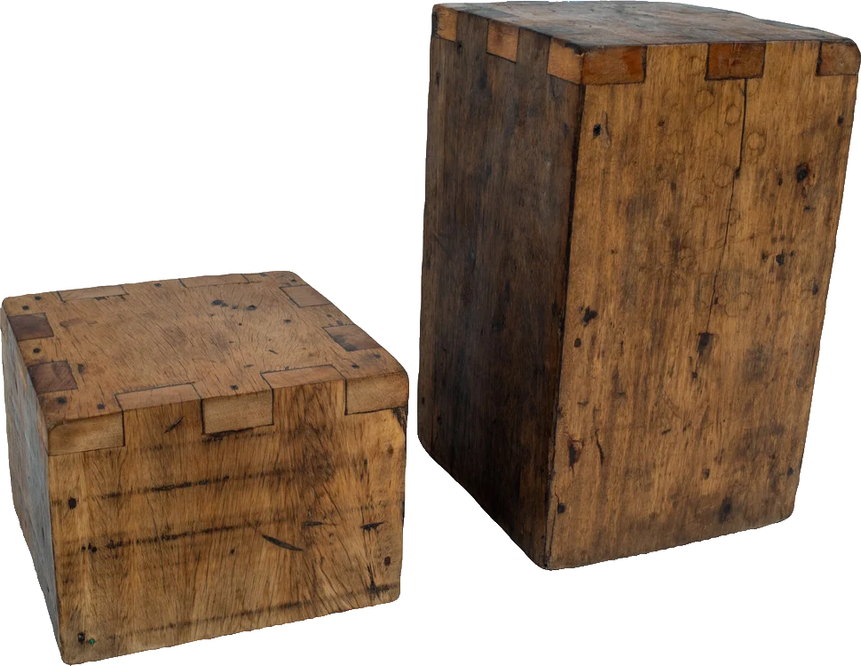 Banco Malhetado (Tamanhos: 0,30 x 0,20 x 0,20 e 0,30 x 0,30 x 0,50)